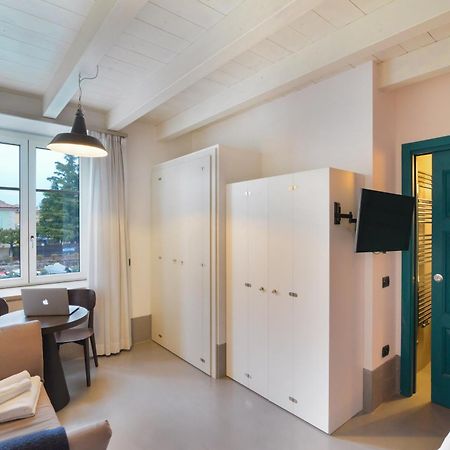 Cabanon Urban Apartments Пескьера-дель-Гарда Экстерьер фото