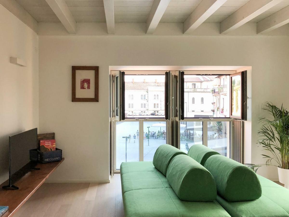 Cabanon Urban Apartments Пескьера-дель-Гарда Экстерьер фото
